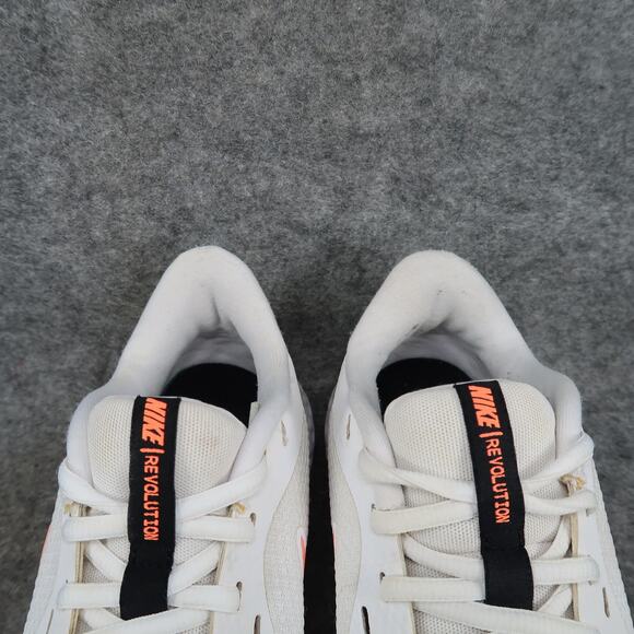 Nike Shoes Womens 7 Athletic Trainer Revolution Running Sneaker Casual Active - Picture 3 of 11